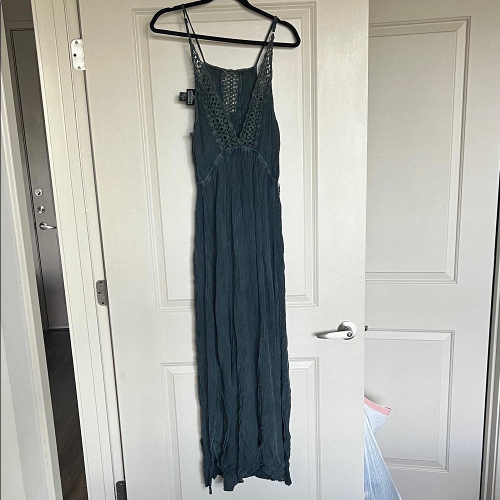 Elegant Teal Maxi Dress